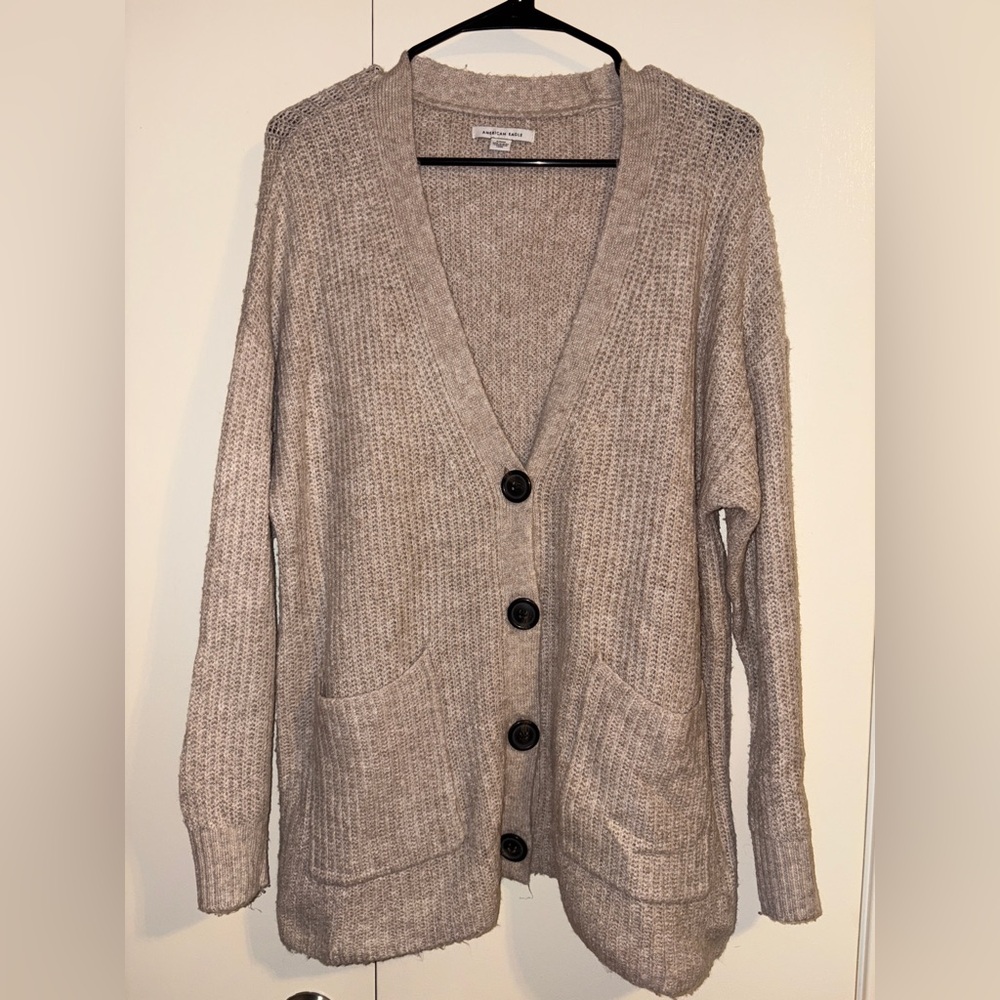American Eagle Cardigan